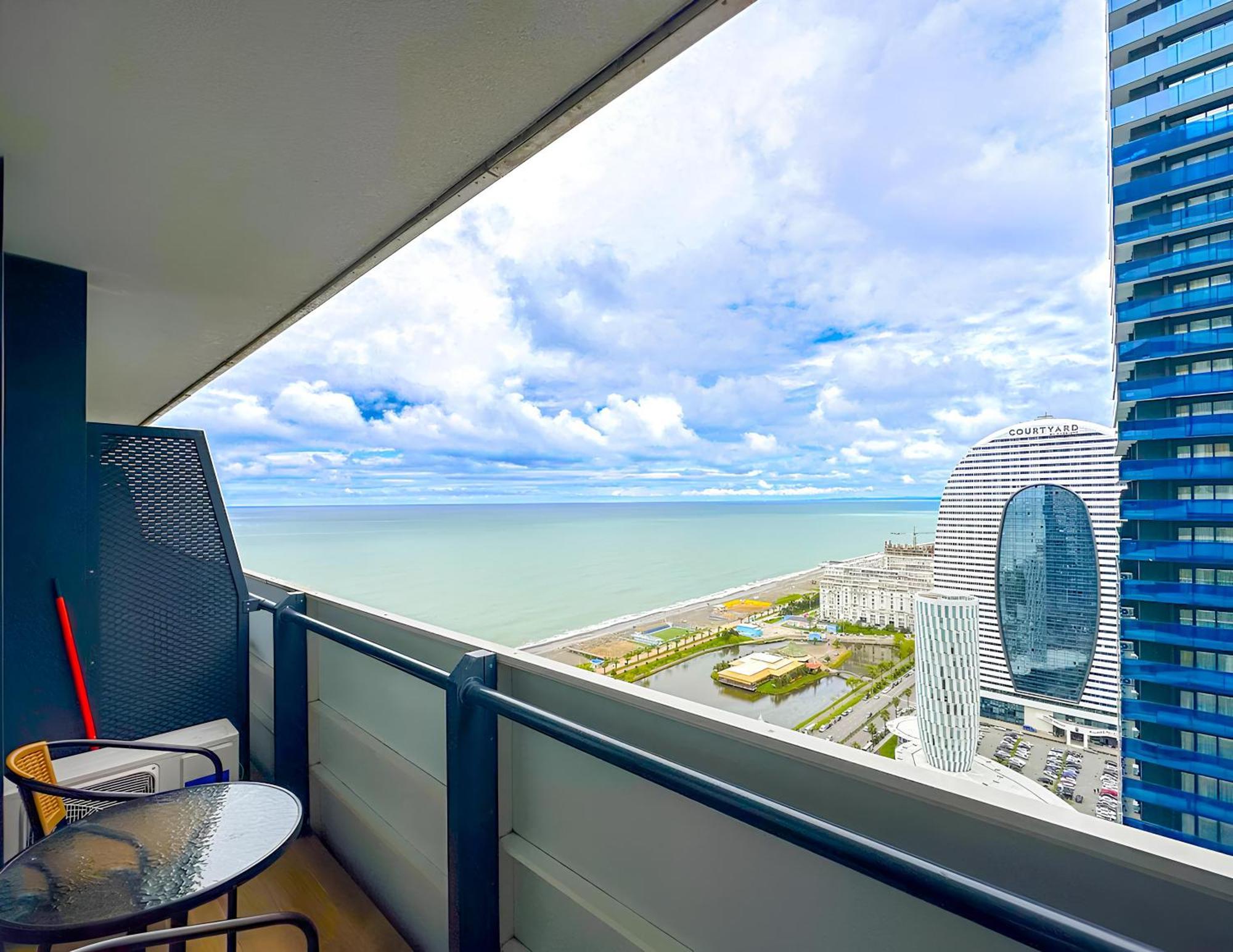 Orbi Panoramic Aparthotel Batumi Eksteriør billede