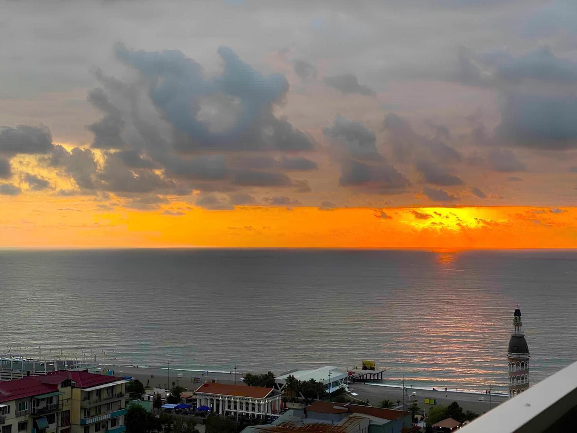 Orbi Panoramic Aparthotel Batumi Eksteriør billede